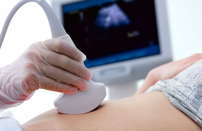 Ultragarsinis šlapimo pūslės tyrimas gali padėti diagnozuoti moters cistitą.
